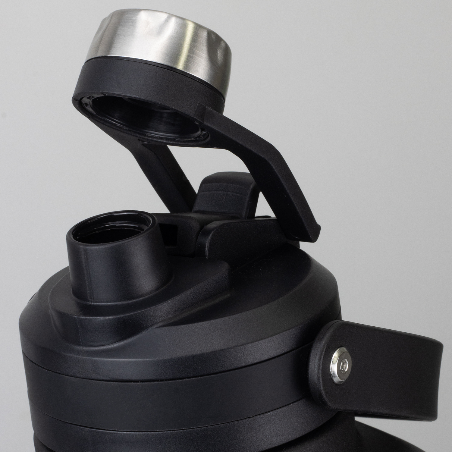 Grizzly Vacuum Bottle – 2L