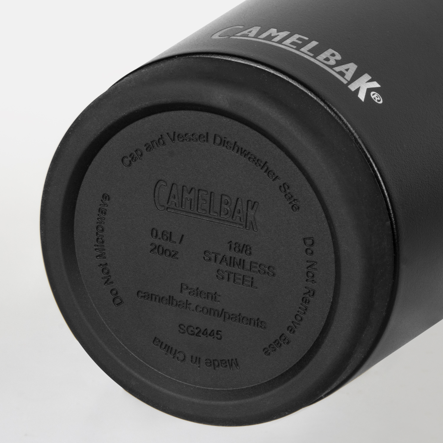 CamelBak Thrive Vacuum Tumbler – 600ml