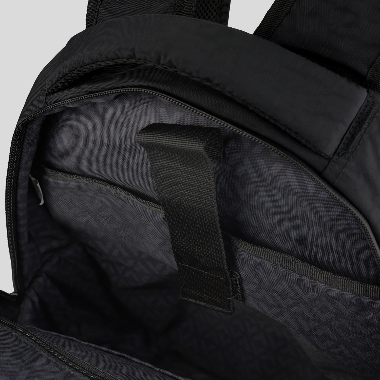 ARCHER Tasman Daily Backpack