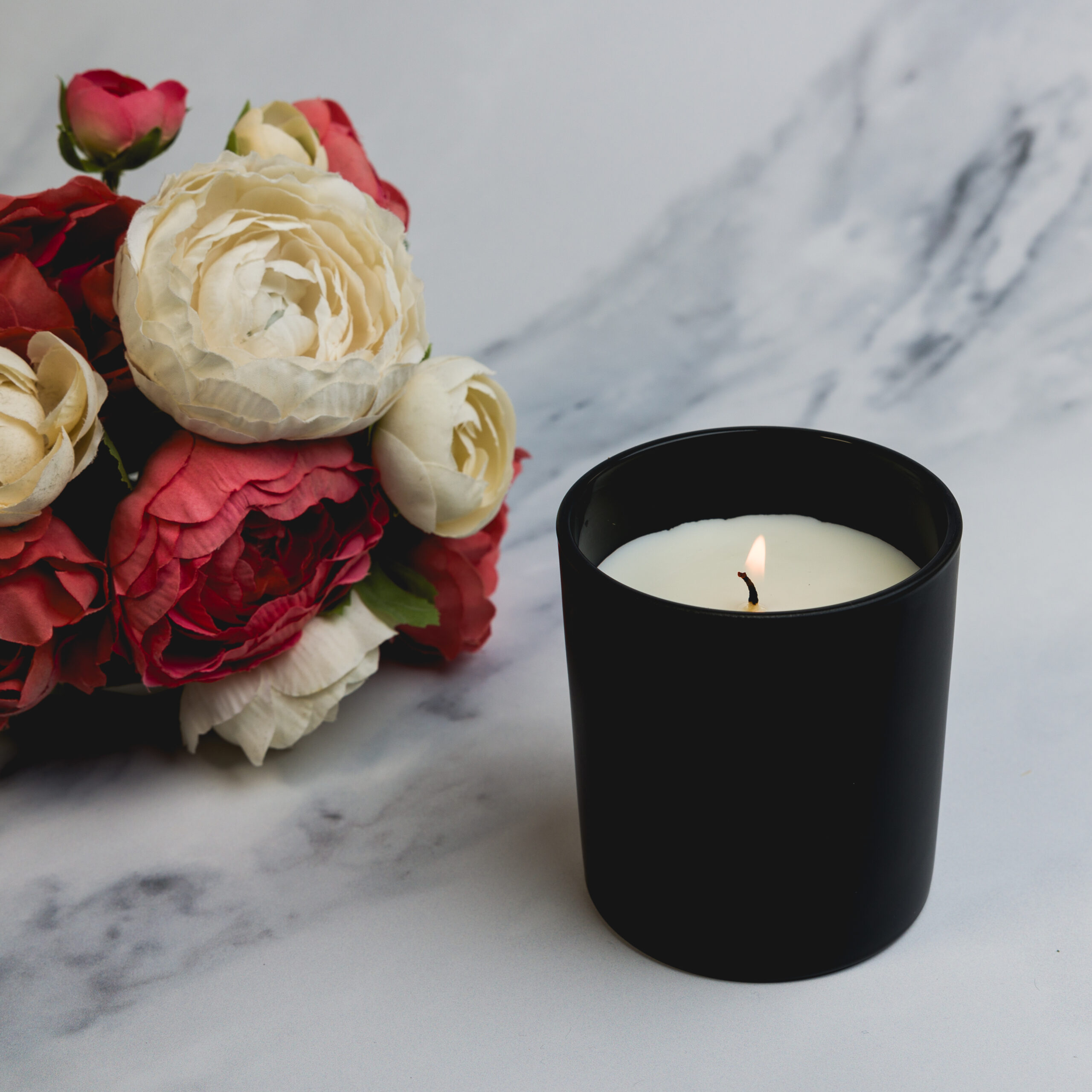 Gleam Glass Candle – Medium