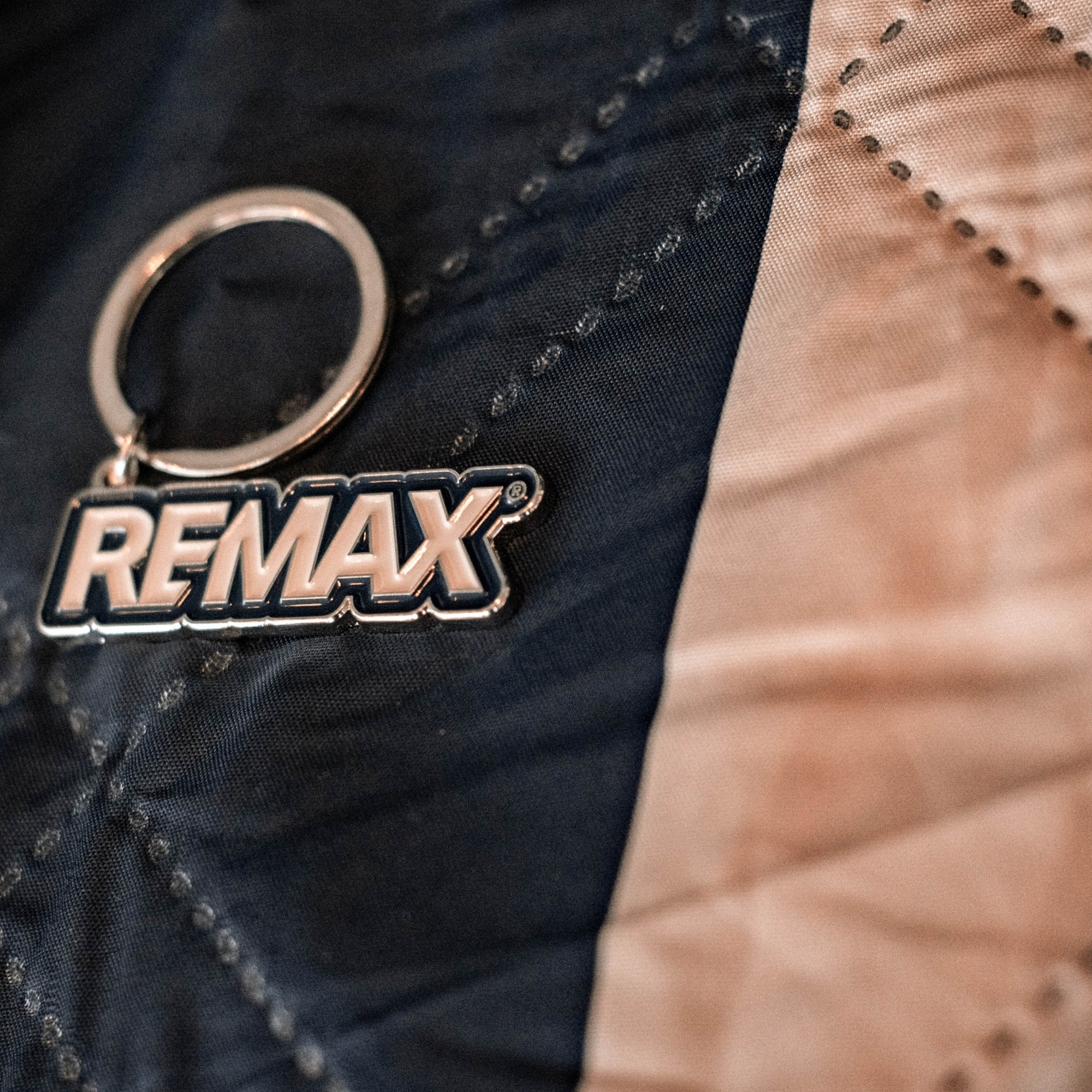 RMX_day_1_-_5_1_square_2000.jpg Metal Keyring