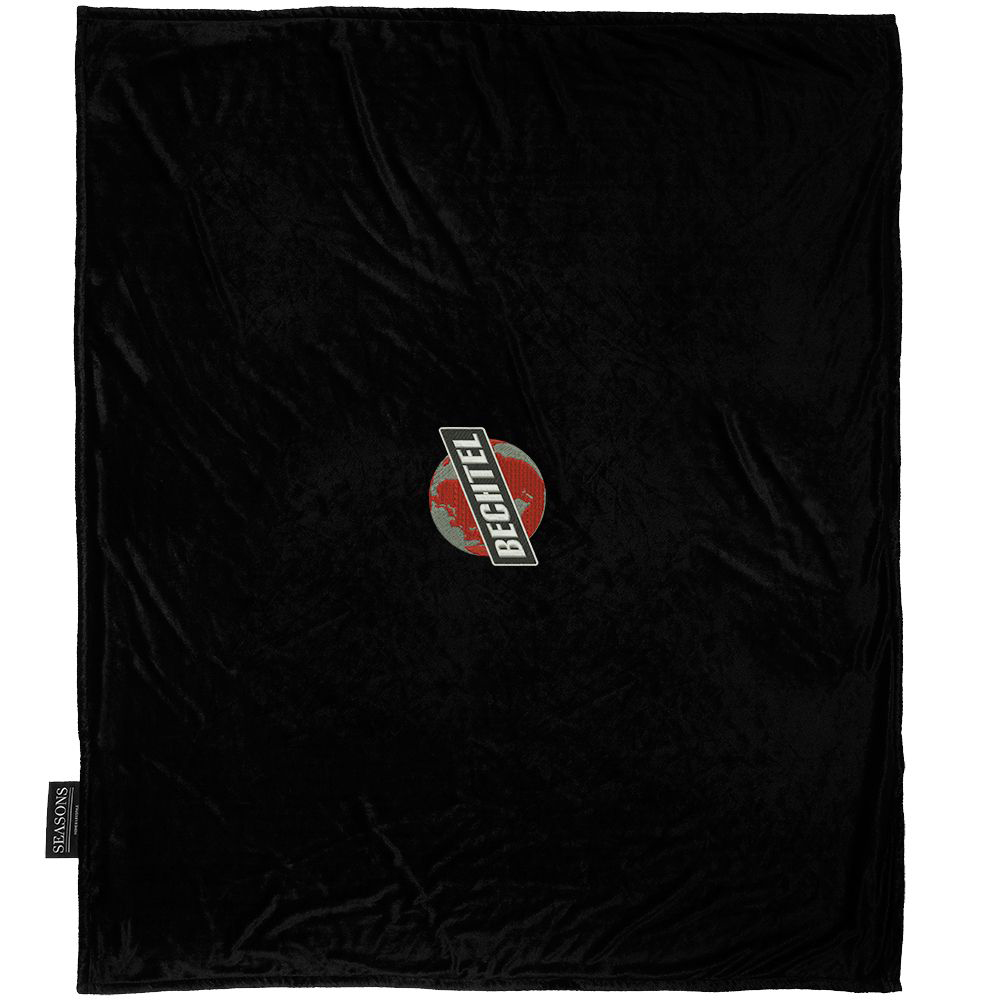 SE1426_sample1 Seasons Plaid Throw