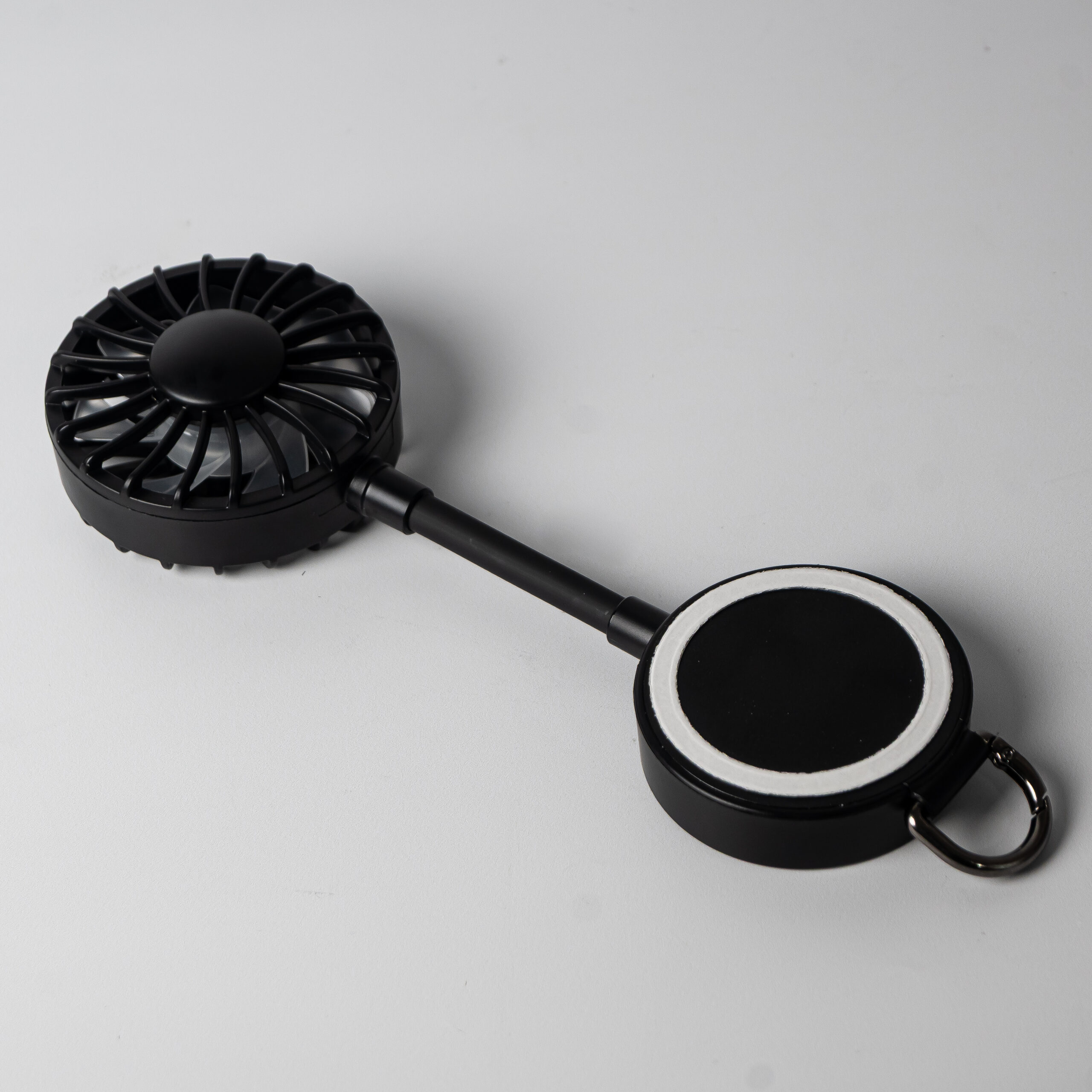 Magnetic 900mAh Type C Rechargeable Fan
